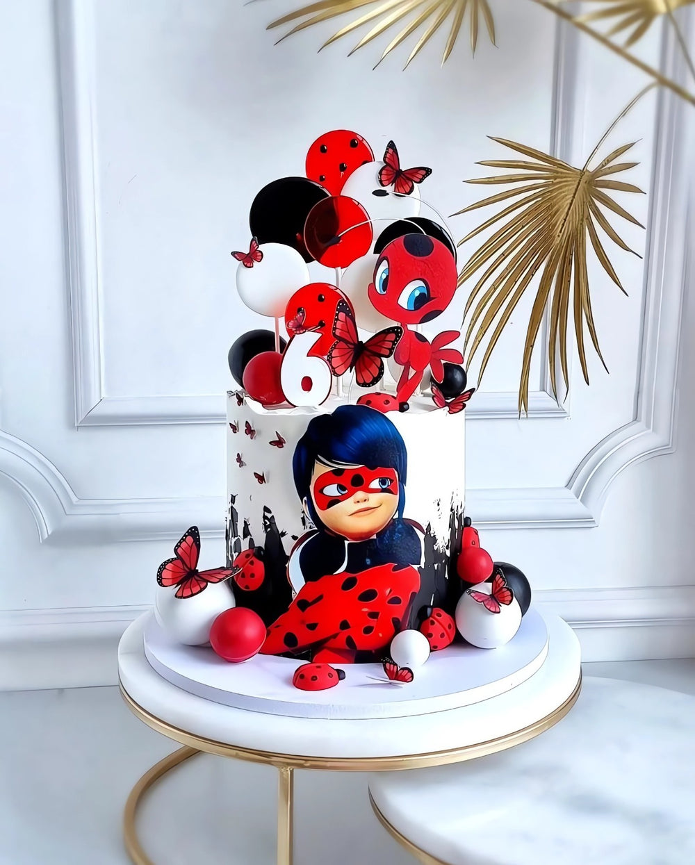 Tortenaufleger "Ladybug und rote Schmetterlinge" A4 – essbarer Druck